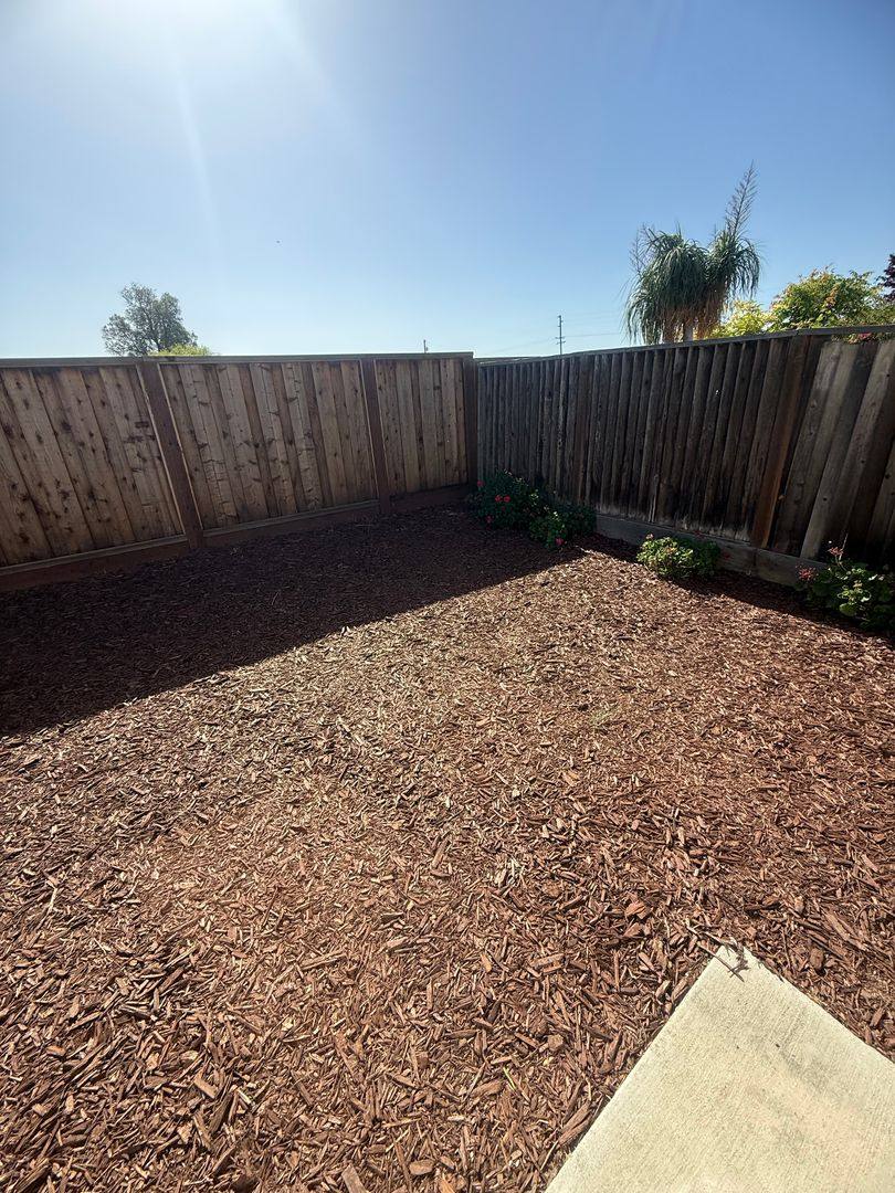 House for rent at 2988 La Vina Circle, Los Banos, CA 93635