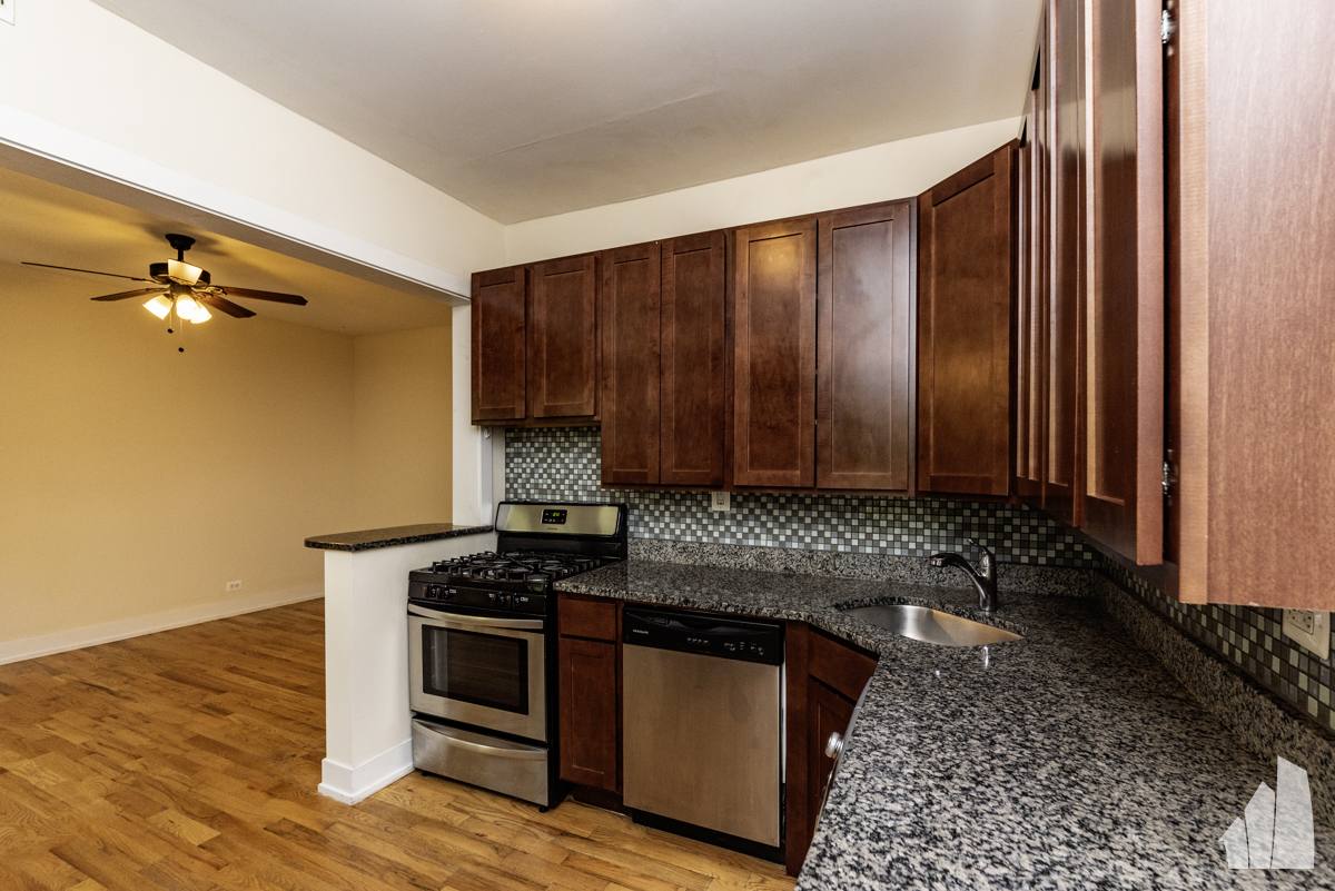 Apartment for rent at 3523 N Racine Ave #1E, Chicago, IL 60657