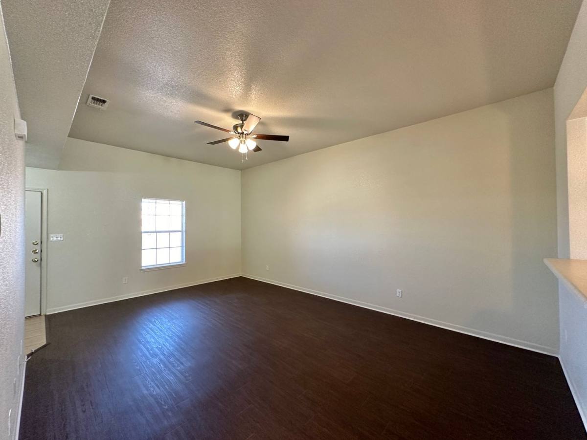 Townhouse for rent at 3806 Pecos Dr, Killeen, TX 76549