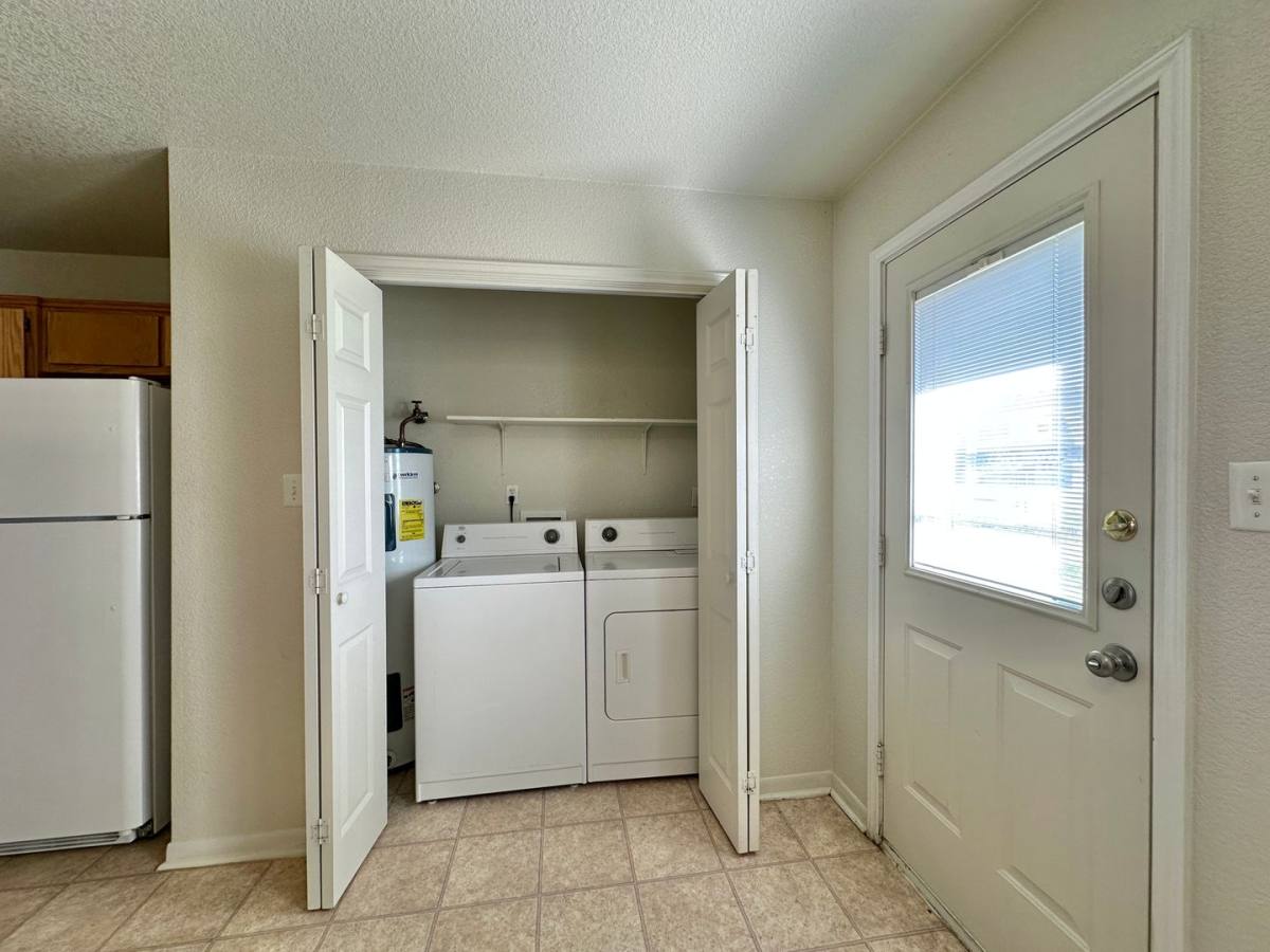Townhouse for rent at 3806 Pecos Dr, Killeen, TX 76549