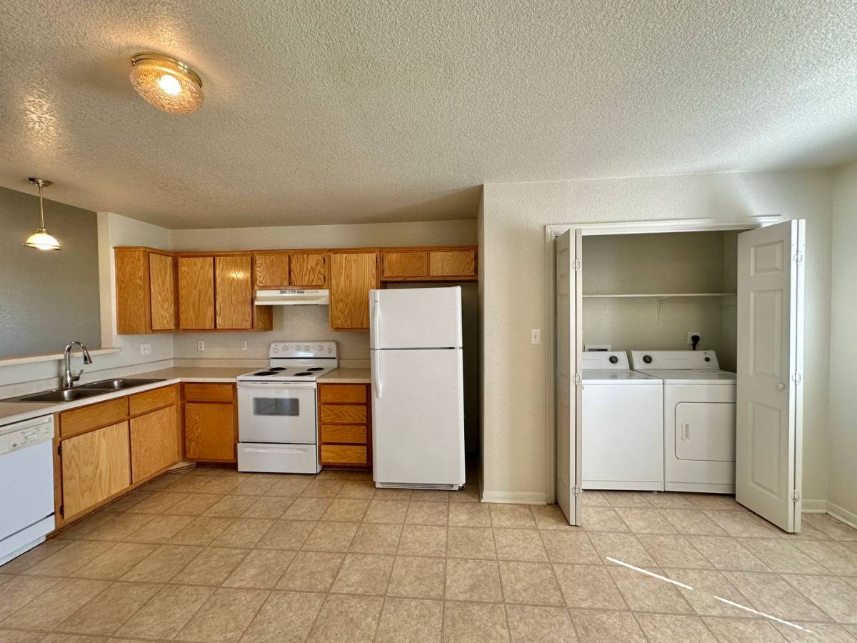 Townhouse for rent at 3806 Pecos Dr, Killeen, TX 76549