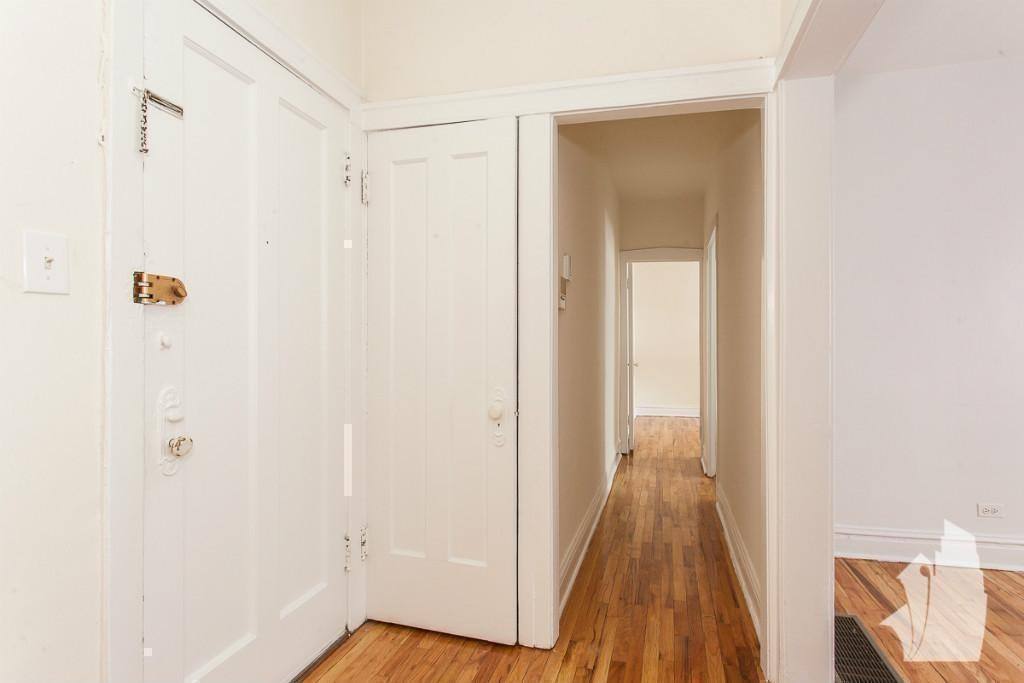 Apartment for rent at 38275 N Fremont St #E3, Chicago, IL 60613