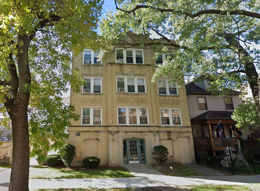 Apartment for rent at 4414 N Whipple St #2N, Chicago, IL 60625