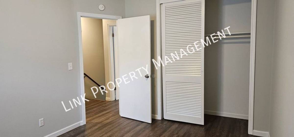 Apartment for rent at 1638 Keeble St, Chattanooga, TN 37412