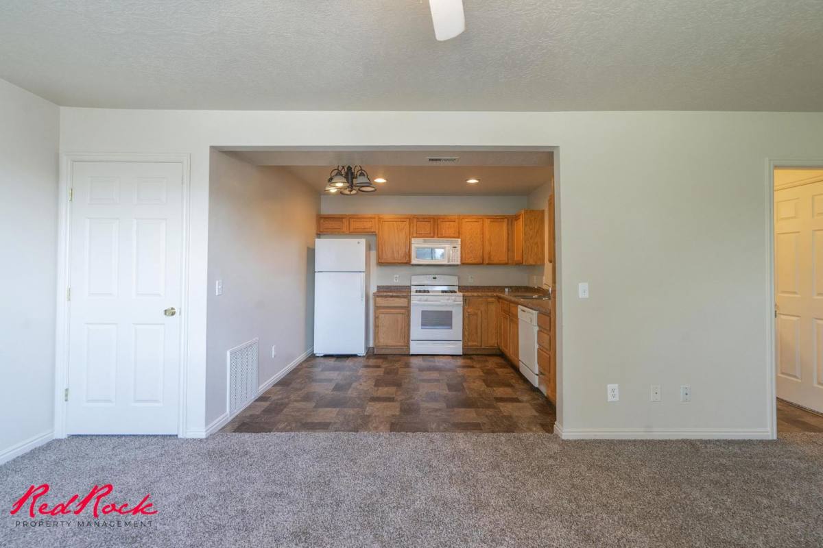Condo for rent at 35 E 600 S, Ivins, UT 84738