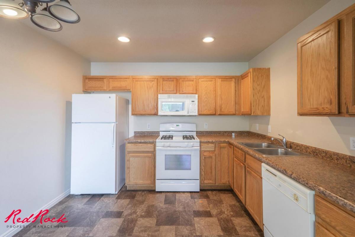Condo for rent at 35 E 600 S, Ivins, UT 84738