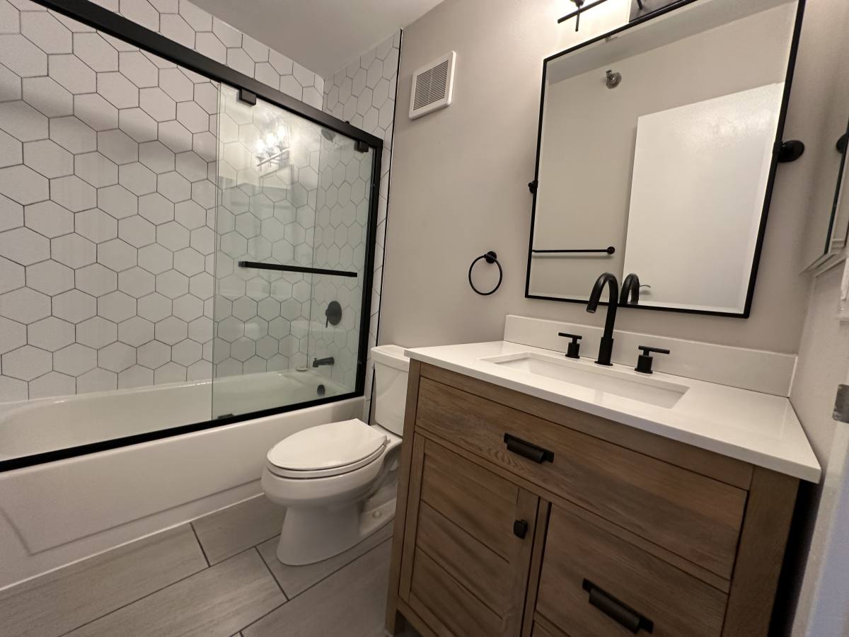 Apartment for rent at 1212 N Lasalle Dr #2604, Chicago, IL 60610