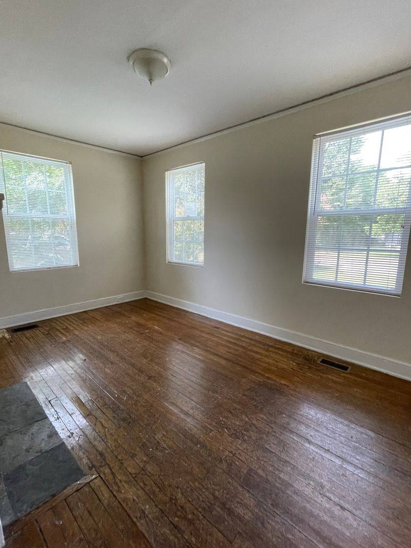House for rent at 420 Virginia St, Columbia, SC 29201