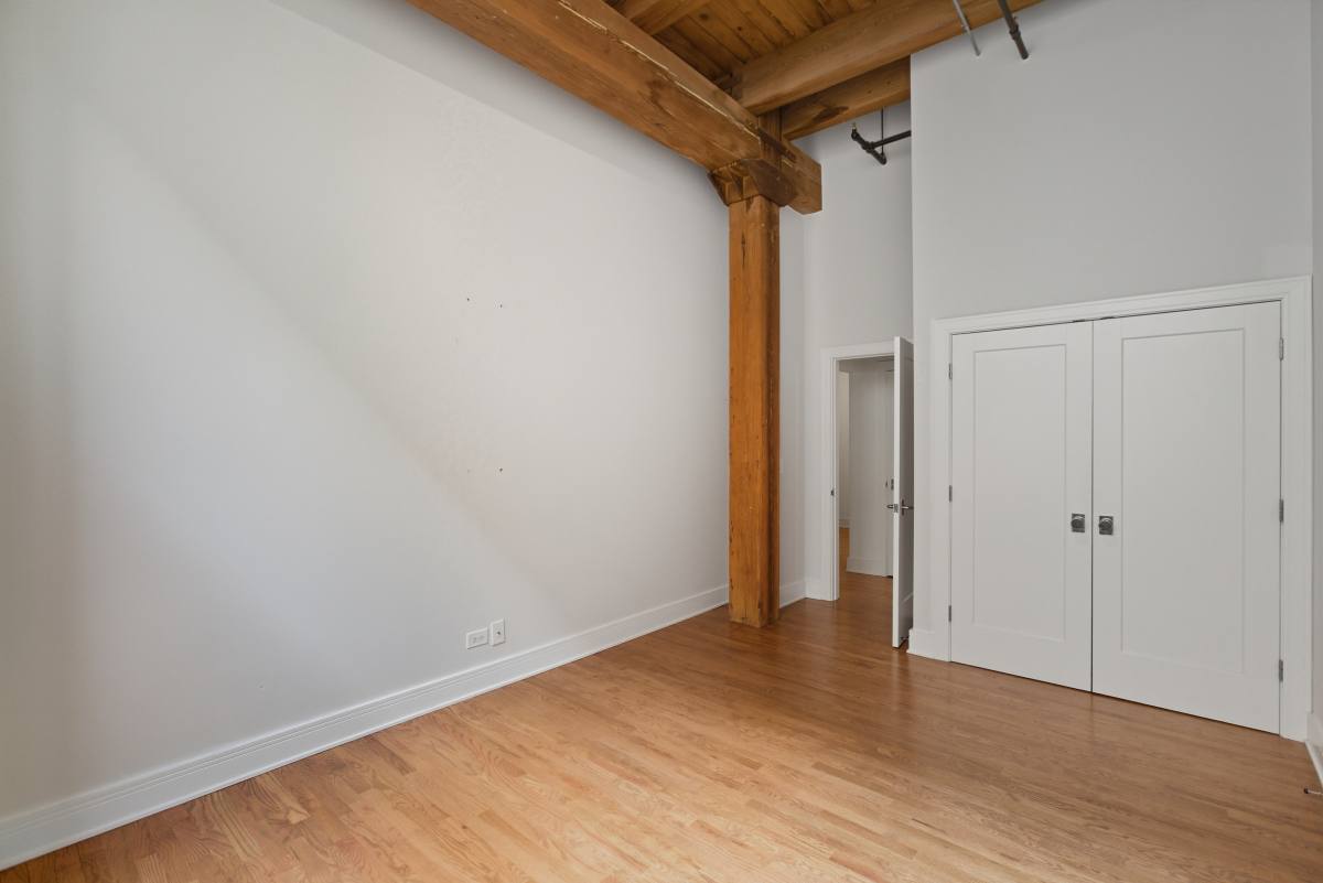 Apartment for rent at 525 W Superior St #431, Chicago, IL 60654