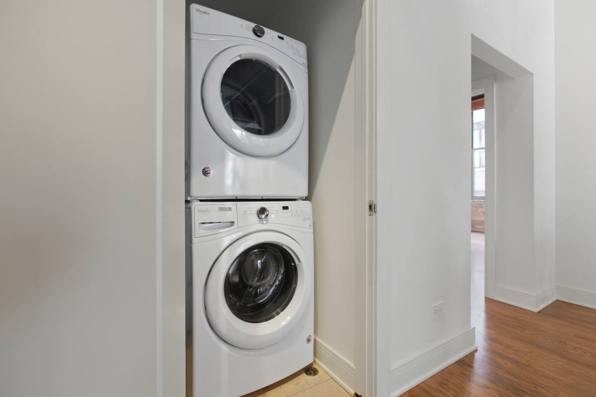 Apartment for rent at 525 W Superior St #431, Chicago, IL 60654