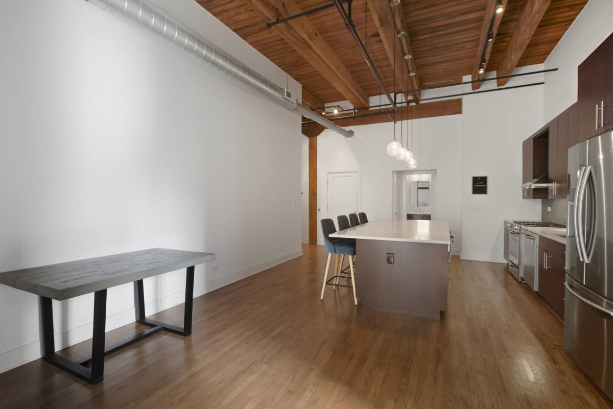 Apartment for rent at 525 W Superior St #431, Chicago, IL 60654