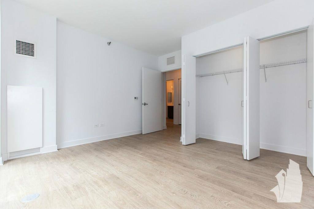 Apartment for rent at 201 N Garland Court #3905, Chicago, IL 60601