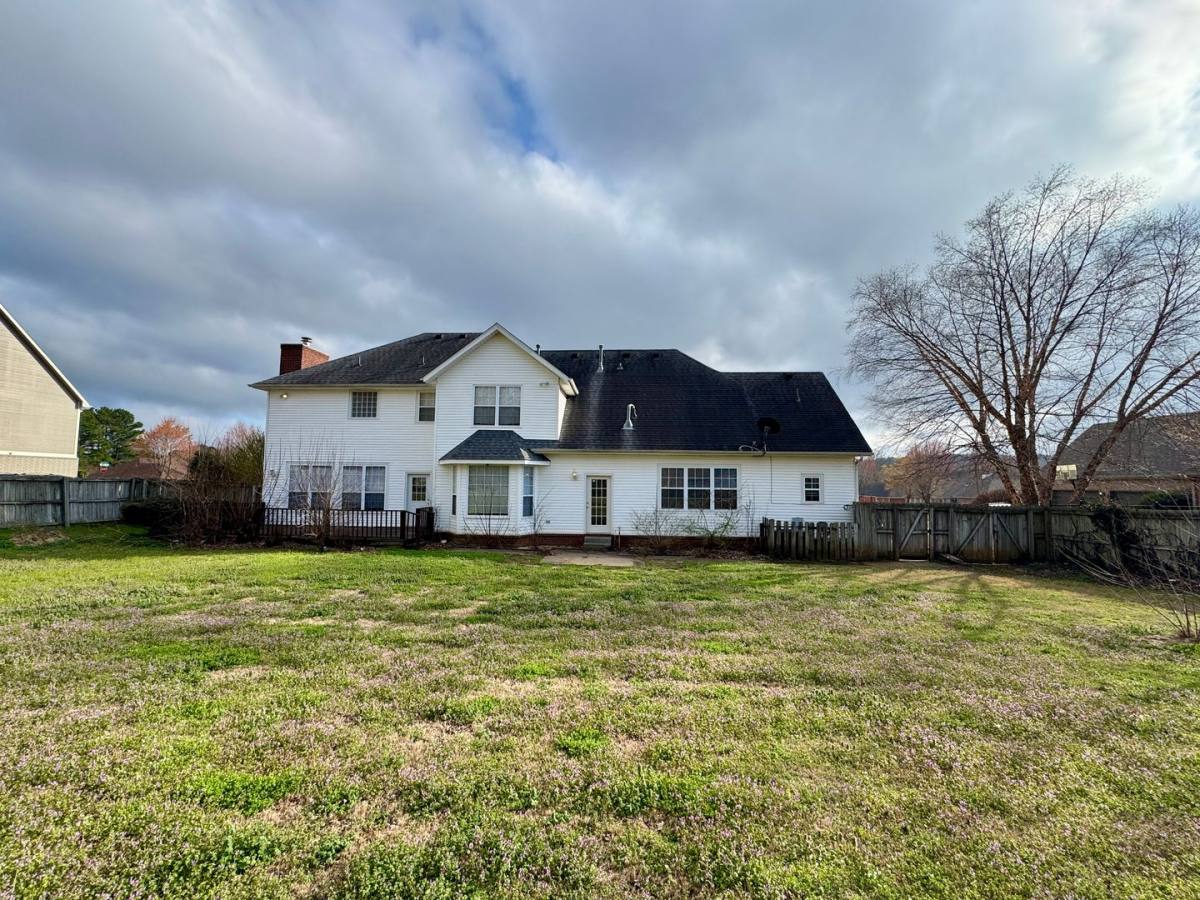 House for rent at 3834 E Chadwick Dr, Fayetteville, AR 72703