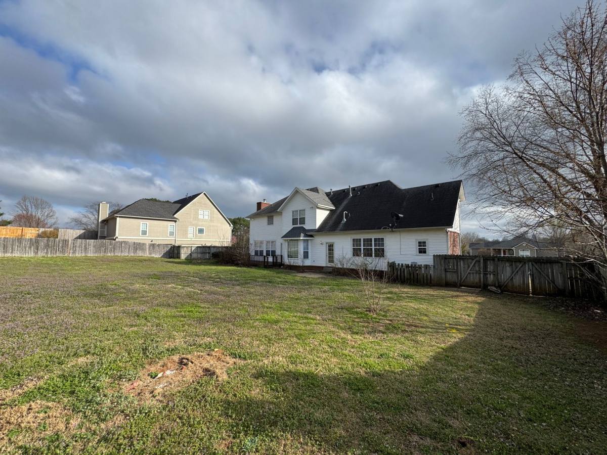 House for rent at 3834 E Chadwick Dr, Fayetteville, AR 72703