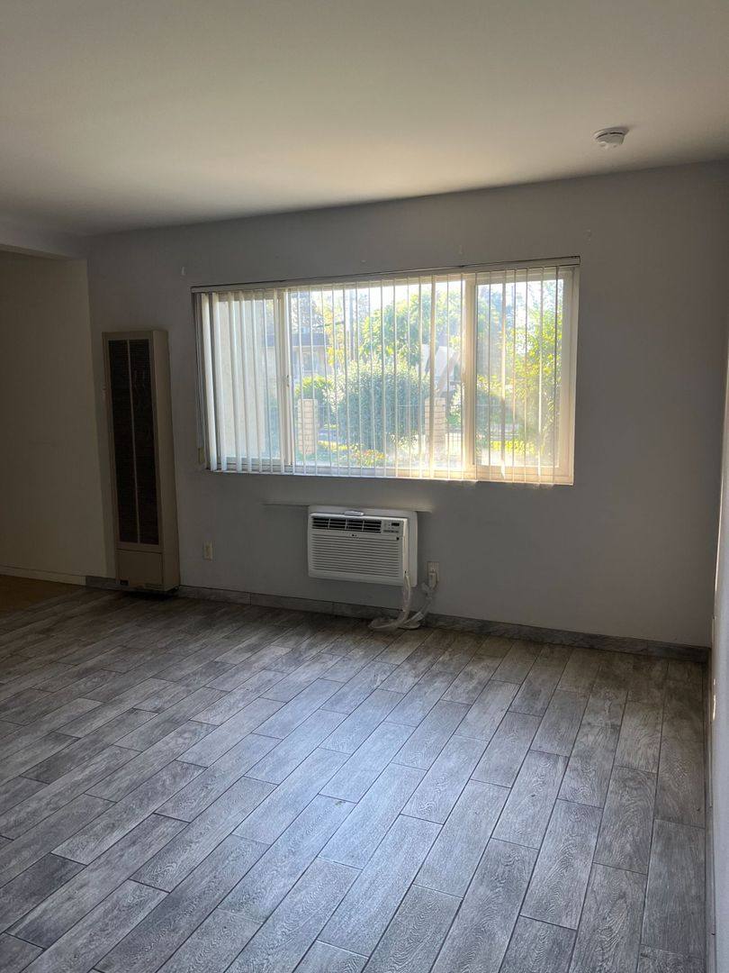 Apartment for rent at 1003 E Deodar St, Ontario, CA 91764