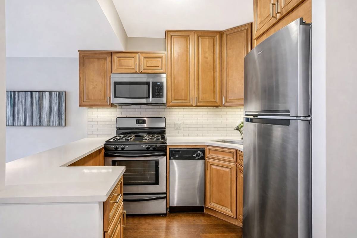 Condo for rent at 230 E Ontario #1803, Chicago, IL 60611