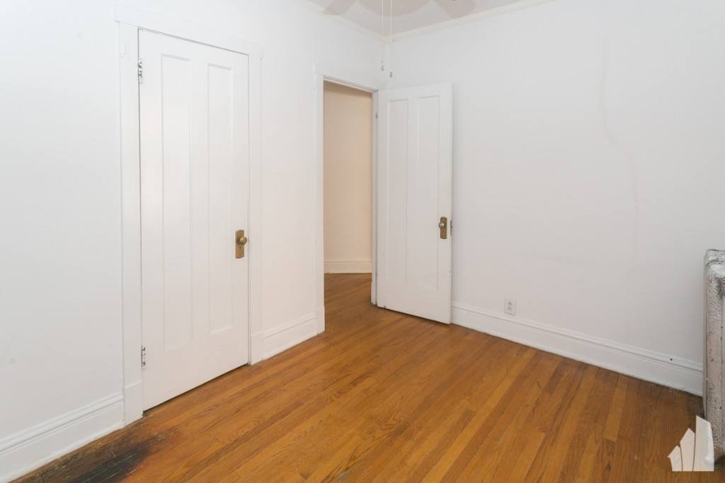 Apartment for rent at 5055 N Damen #1E, Chicago, IL 60640