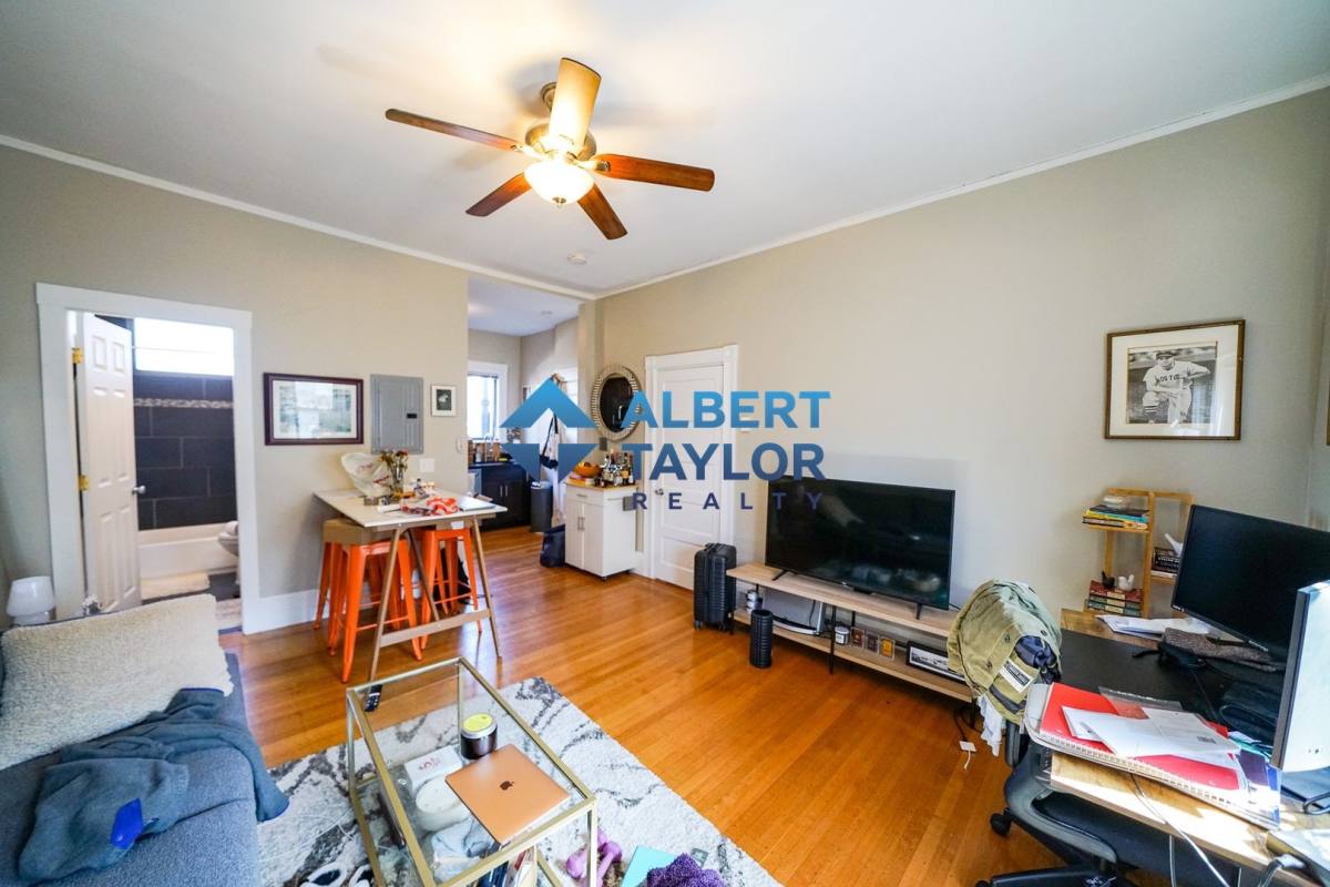 Apartment for rent at 39 Bay State Rd #5, Boston, MA 02215