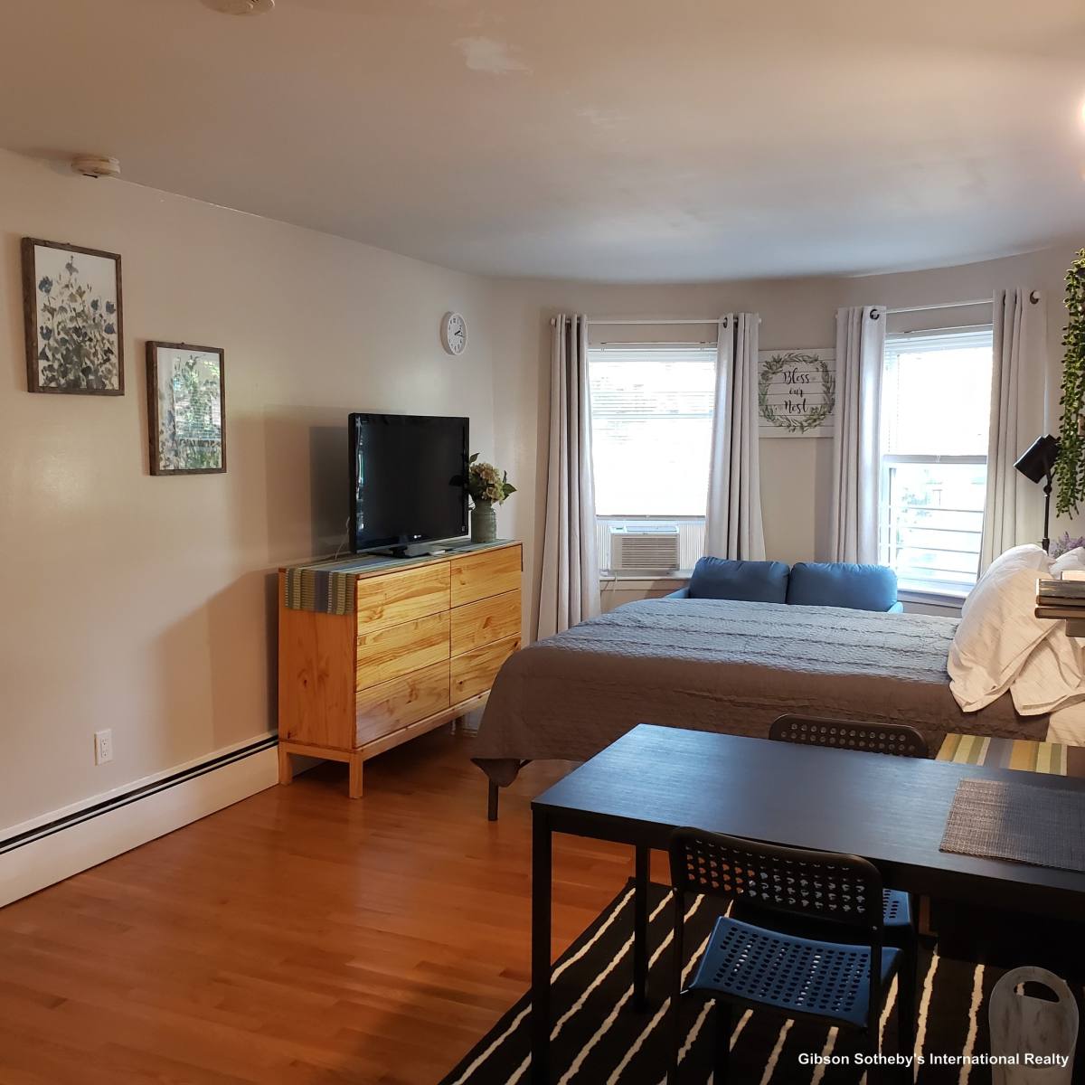 Apartment for rent at 168 Winthrop Rd #1, Brookline, MA 02445