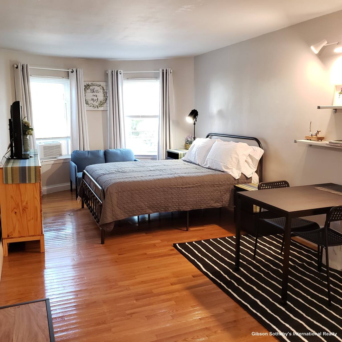 Apartment for rent at 168 Winthrop Rd #1, Brookline, MA 02445
