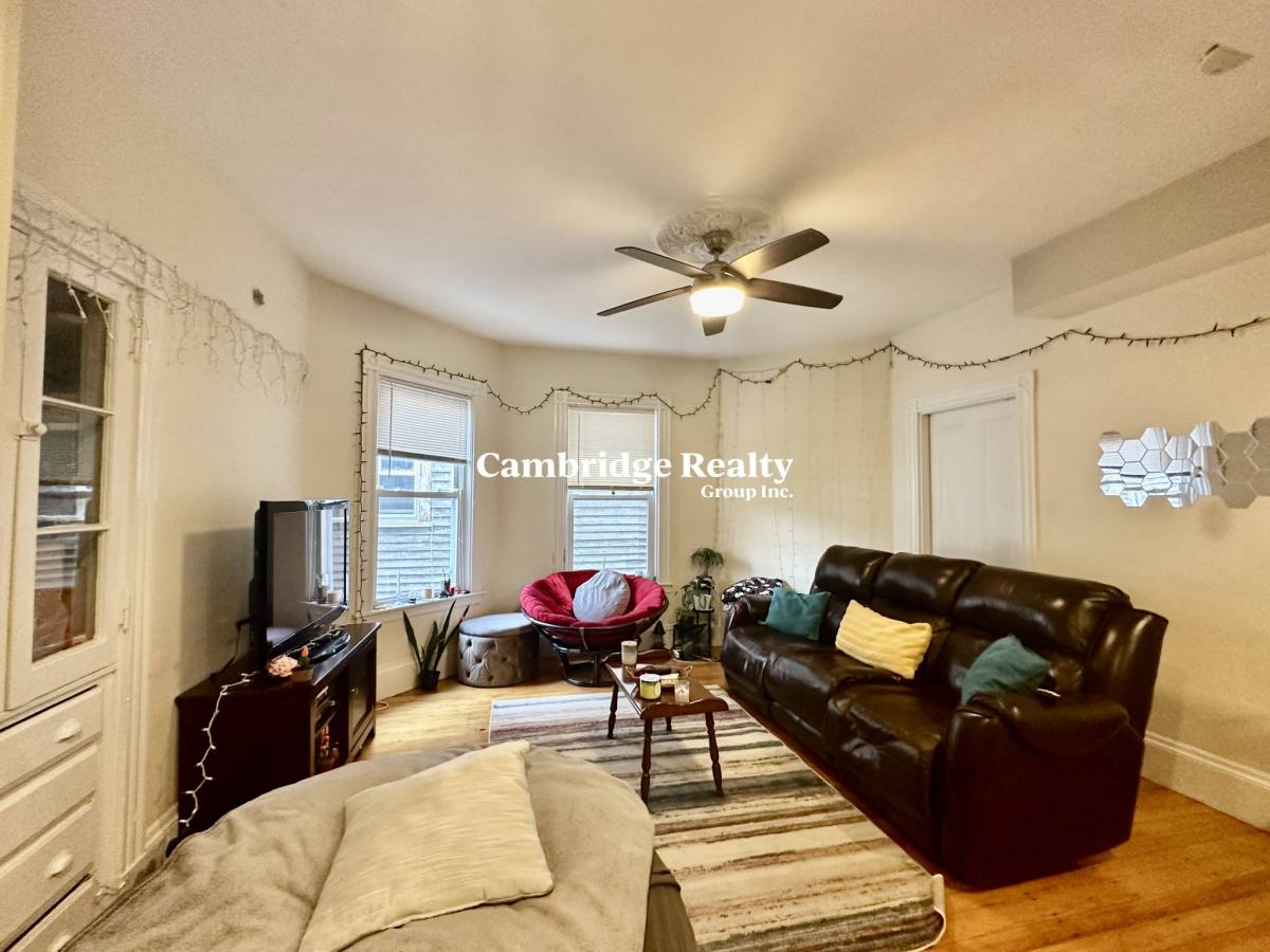 Apartment for rent at 5 Sachem St #2T, Roxbury Crossing, MA 02120