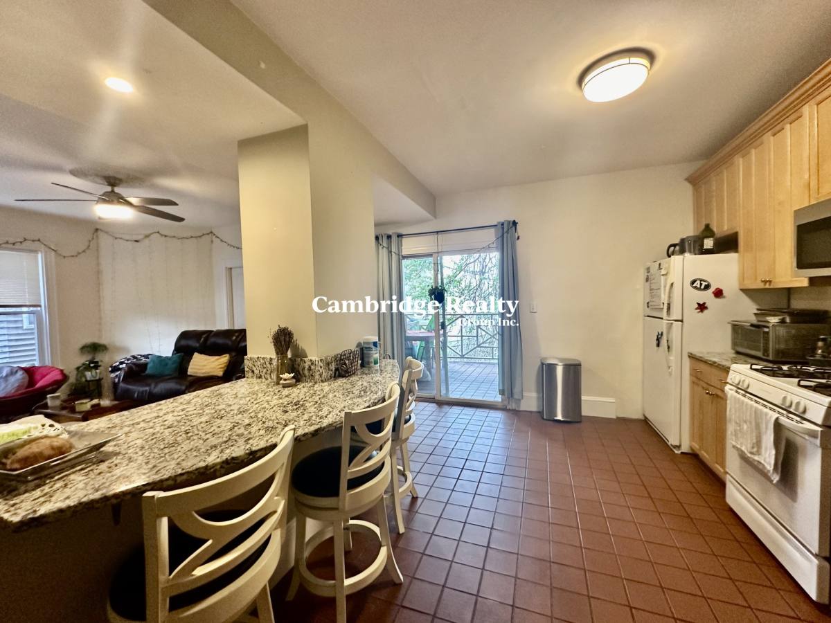 Apartment for rent at 5 Sachem St #2T, Roxbury Crossing, MA 02120