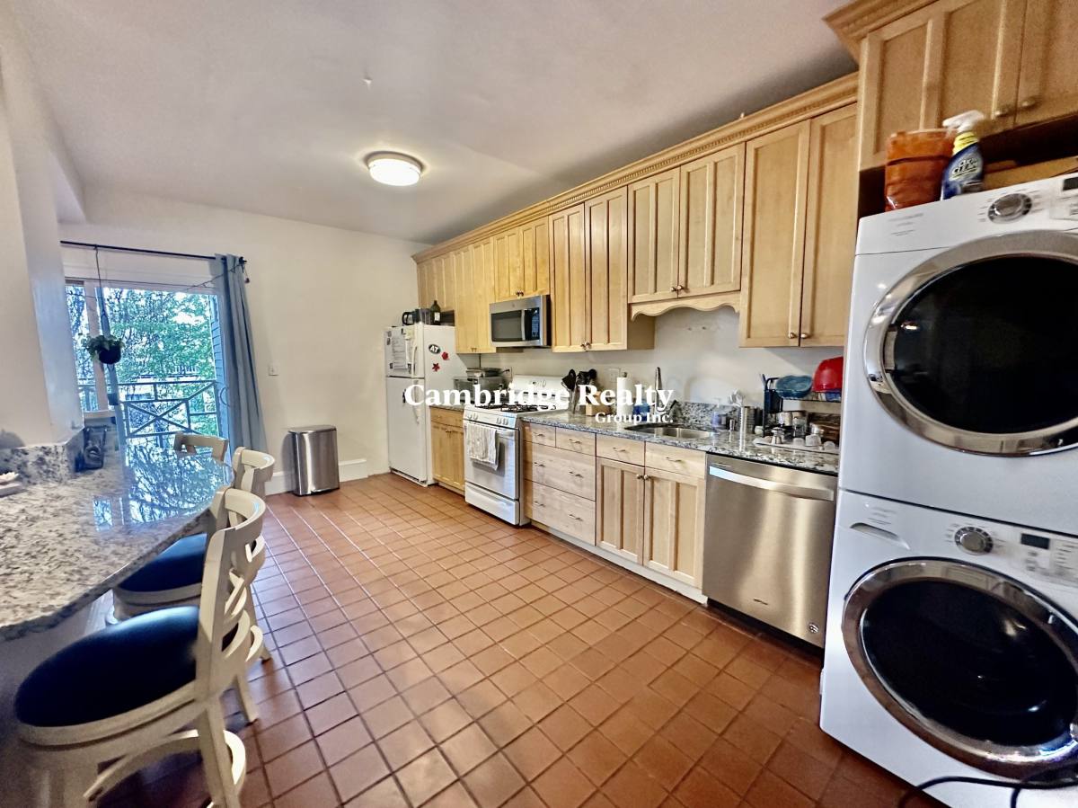 Apartment for rent at 5 Sachem St #2T, Roxbury Crossing, MA 02120