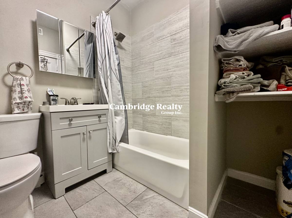 Apartment for rent at 5 Sachem St #2T, Roxbury Crossing, MA 02120