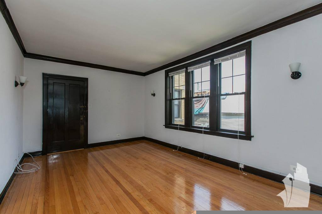 Apartment for rent at 3620 N Marshfield #1A, Chicago, IL 60613