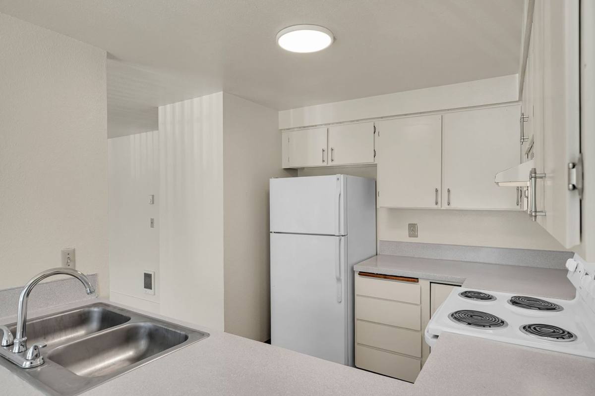 Apartment for rent at 737 Manbrin Dr NE, Salem, OR 97303