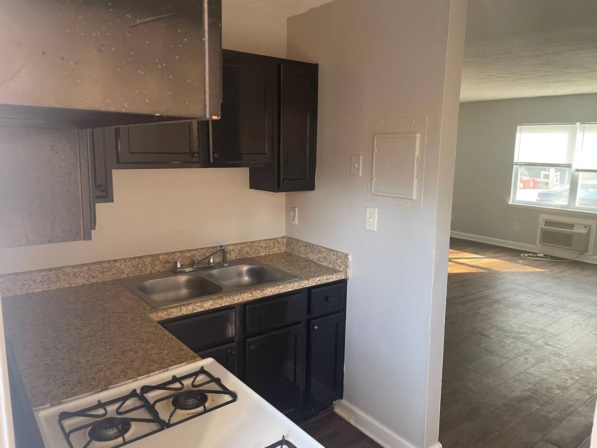 Apartment for rent at 903 S Hill St, Griffin, GA 30223