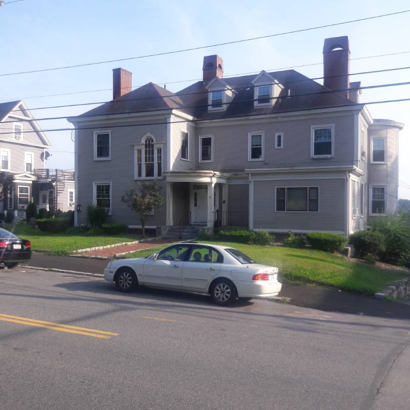 Apartment for rent at 95 Summer St #5, Haverhill, MA 01830