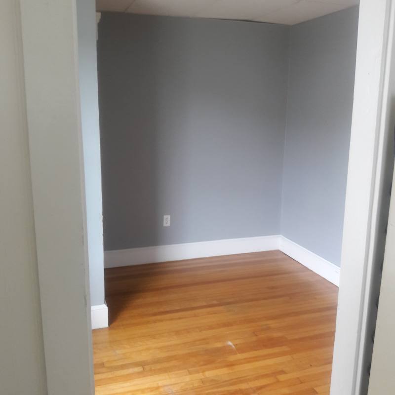 Apartment for rent at 95 Summer St #5, Haverhill, MA 01830