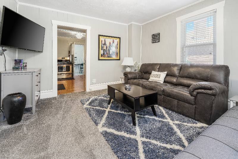 House for rent at 2500 S 600 E, Salt Lake City, UT 84106