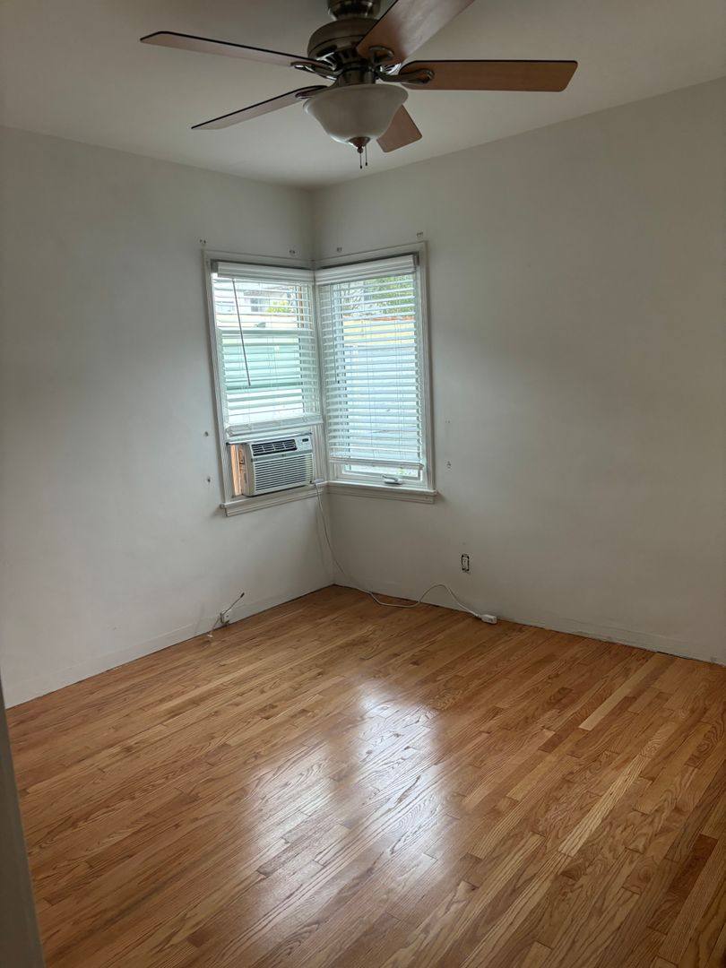 Apartment for rent at 1151-1153 Western Ave, Glendale, CA 91201