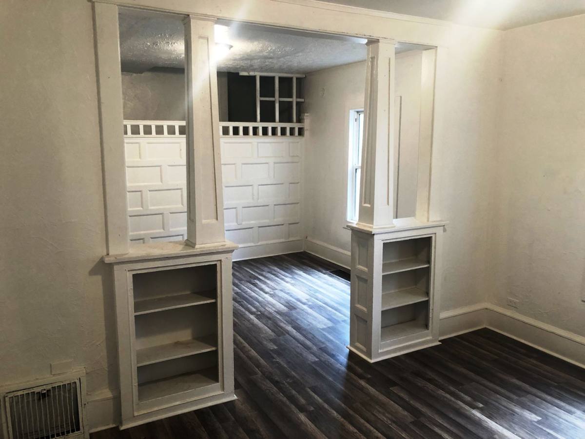 Apartment for rent at 1127 Victory St, Akron, OH 44301