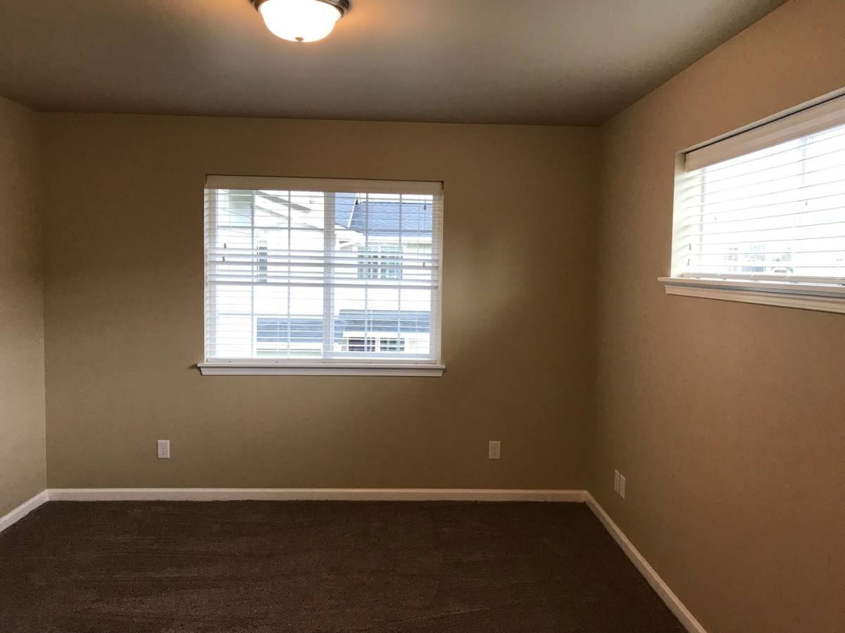 Apartment for rent at 2031 Alder St, Ferndale, WA 98248