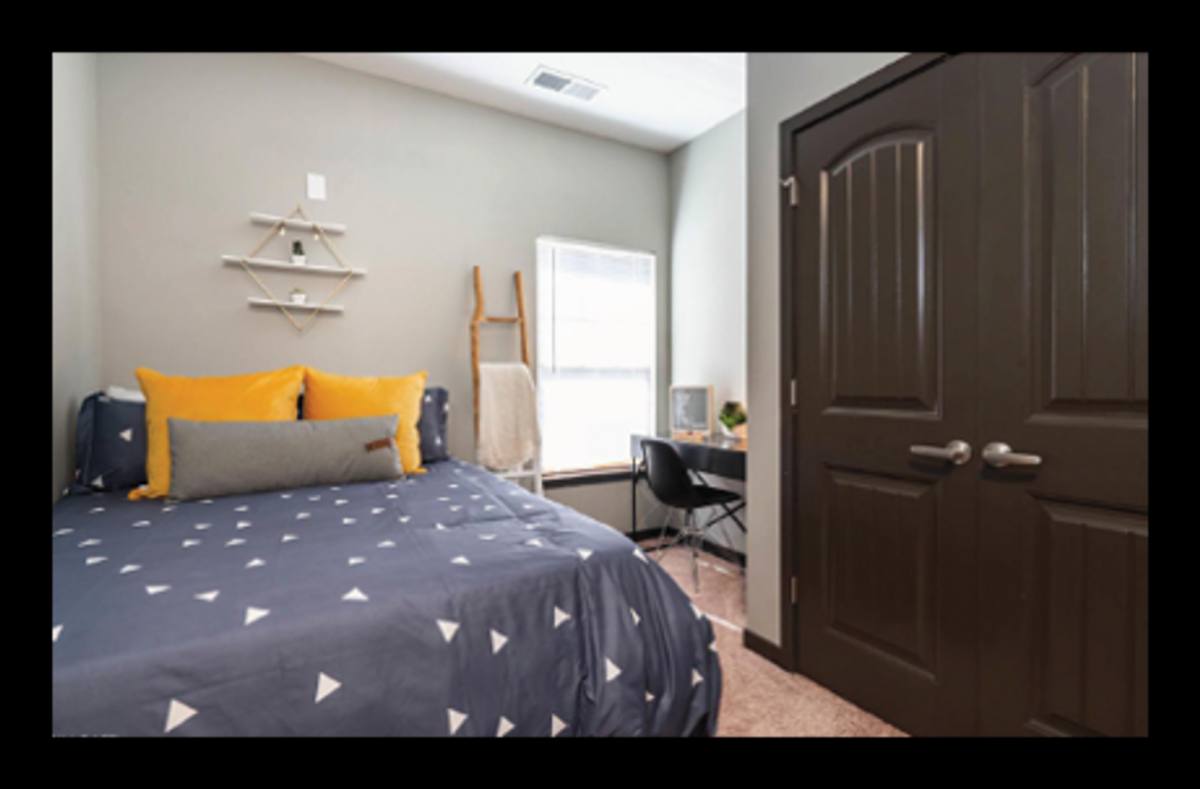 Apartment for rent at 311 E McIntosh St, Milledgeville, GA 31061