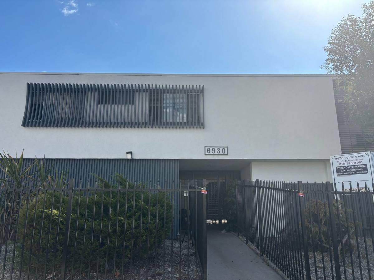 Apartment for rent at 6930 Fulton Ave, North Hollywood, CA 91605