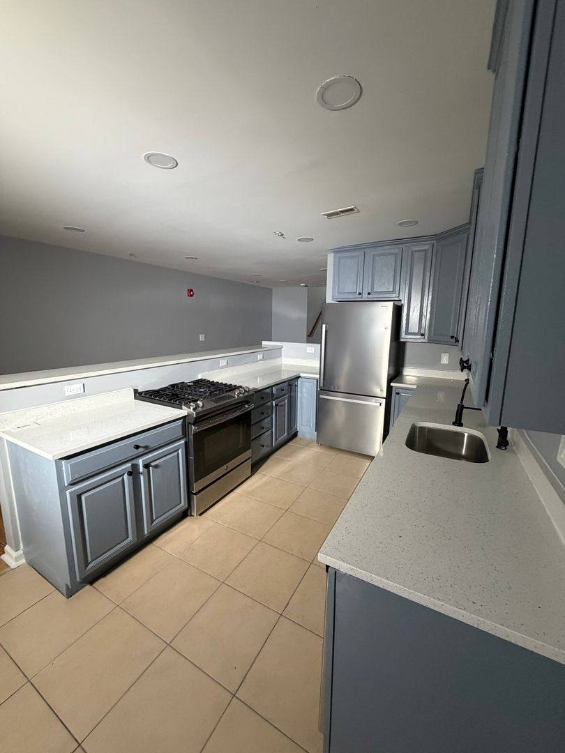Apartment for rent at 1831 W Diamond St, Philadelphia, PA 19121
