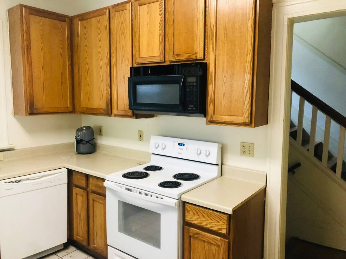 Apartment for rent at 2005 Summit St, Columbus, OH 43201