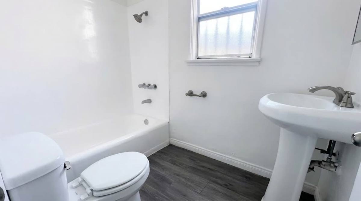 Apartment for rent at 1124 W 110th St, Los Angeles, CA 90044