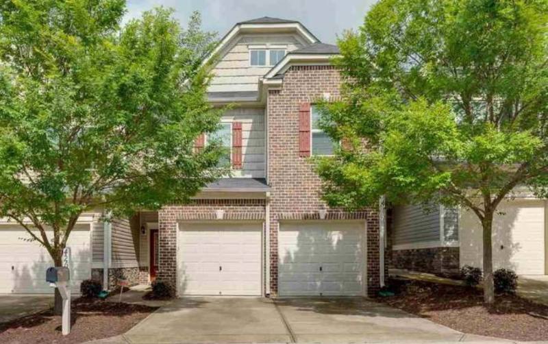 Townhouse for rent at 426 Woodbark Court, Mauldin, SC 29662