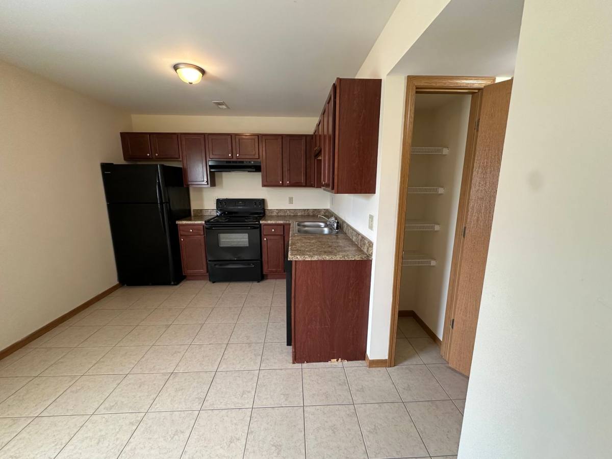 Apartment for rent at 407B Prairie Hill Court, Union, MO 63084