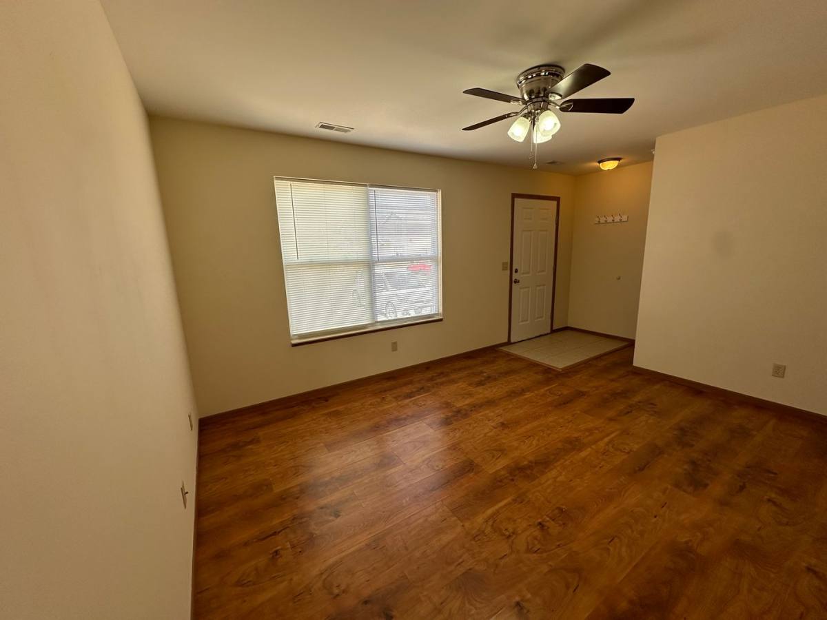 Apartment for rent at 407B Prairie Hill Court, Union, MO 63084