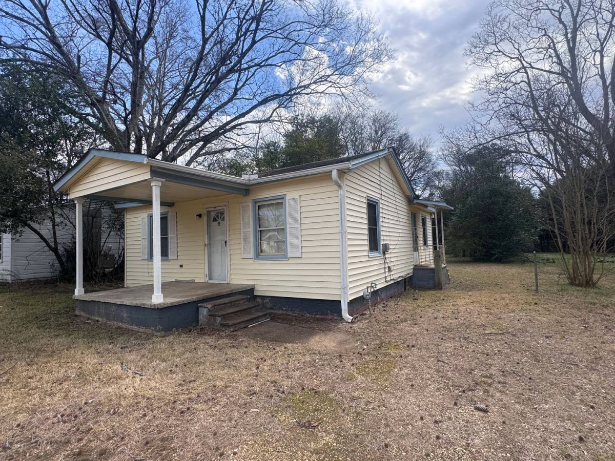 House for rent at 1818 Rigby St, Montgomery, AL 36110