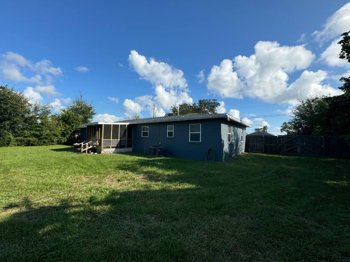 Townhouse for rent at 5117 Douglas St #A, Panama City, FL 32404