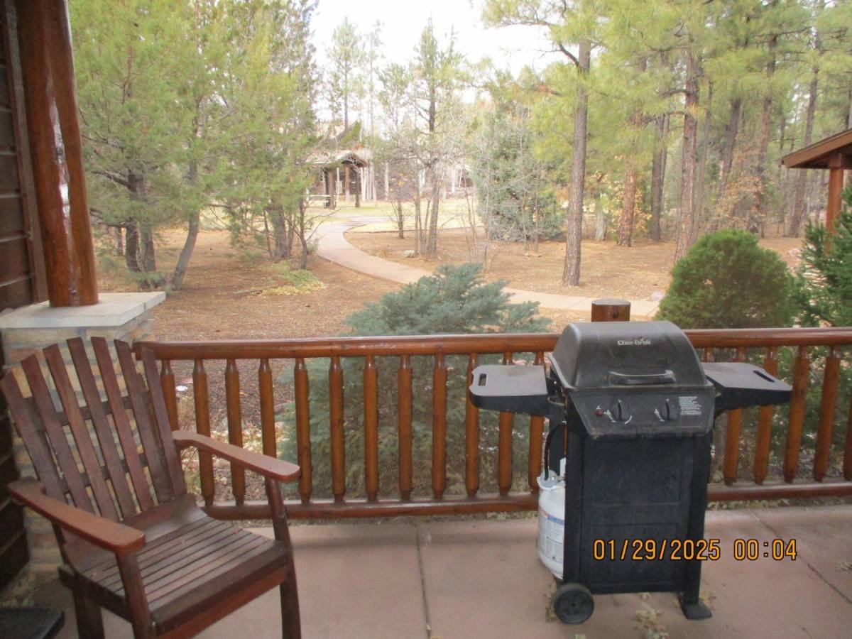 Townhouse for rent at 950 S Spirea Lane, Show Low, AZ 85901