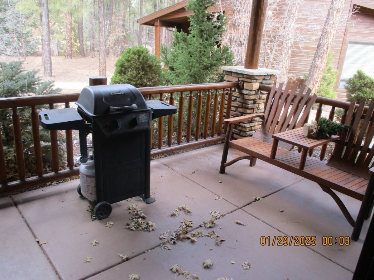 Townhouse for rent at 950 S Spirea Lane, Show Low, AZ 85901