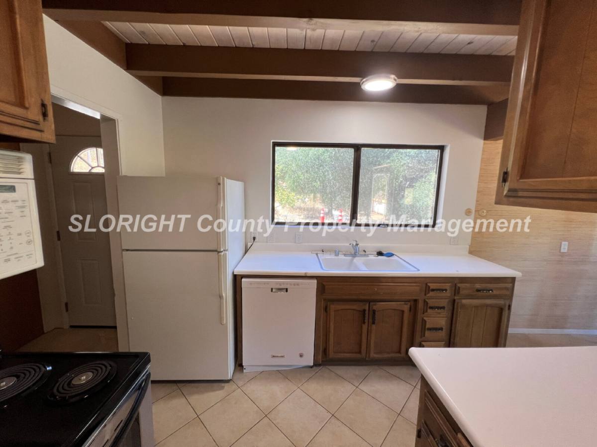 House for rent at 6707 Calf Canyon Highway, Santa Margarita, CA 93453